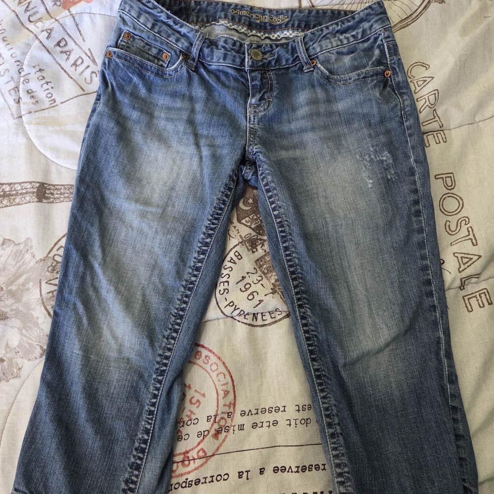 American Eagle Outfitters Light Blue Straight Leg Jeans
